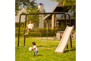 BERG PlayBase Extra Large + Family Set