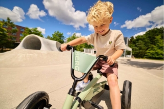 BERG Pedal-Gokart Buzzy Green