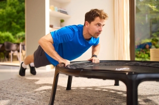 BERG Fitness Trampolin 110 Black + Haltestange